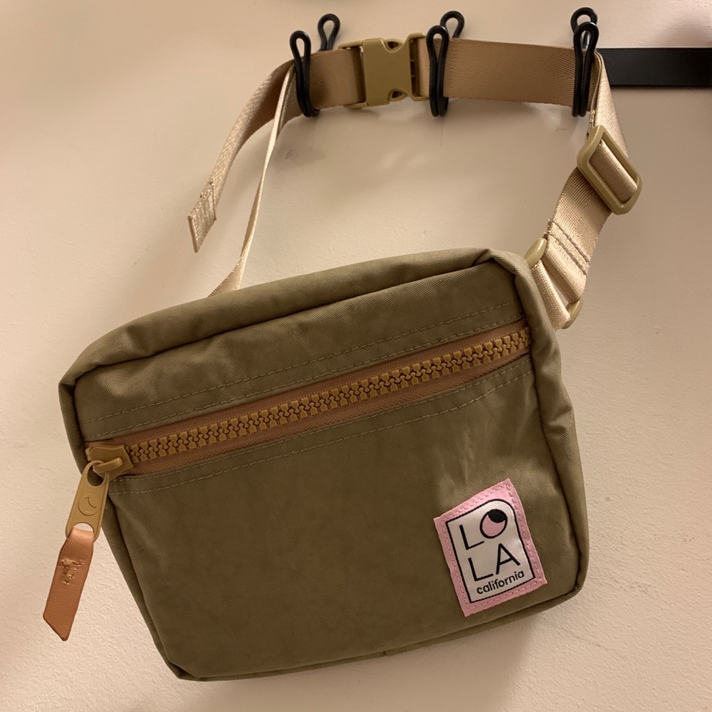 LOLA mondo hippie fanny pack